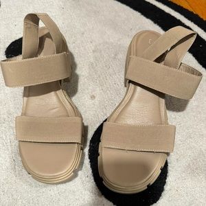 Madden girl beige chunky heel sandals